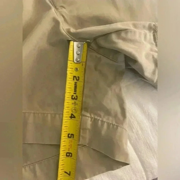 Eddie Bauer Size 4 Women’s Mercer Fit Khaki Shorts Bermuda Style 100% Cotton Tan - Picture 11 of 13